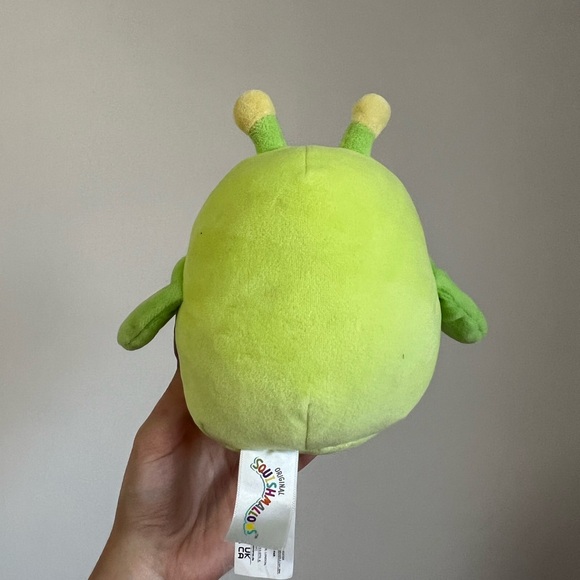 Squishmallow Firefly - Picture 3 of 3